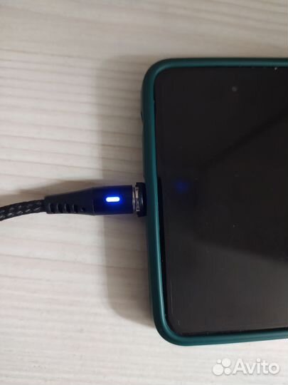 Магнитный кабель для зарядки