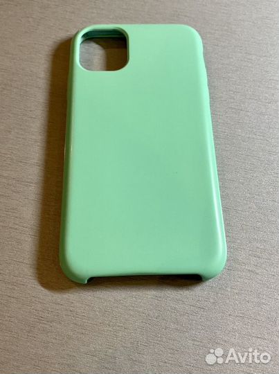 Чехол на iPhone 11