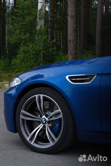 Прокат авто BMW M5