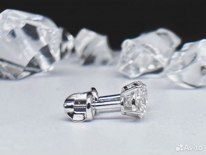 Золотые серьги пусеты с бриллиантами 0.84 ct GIA