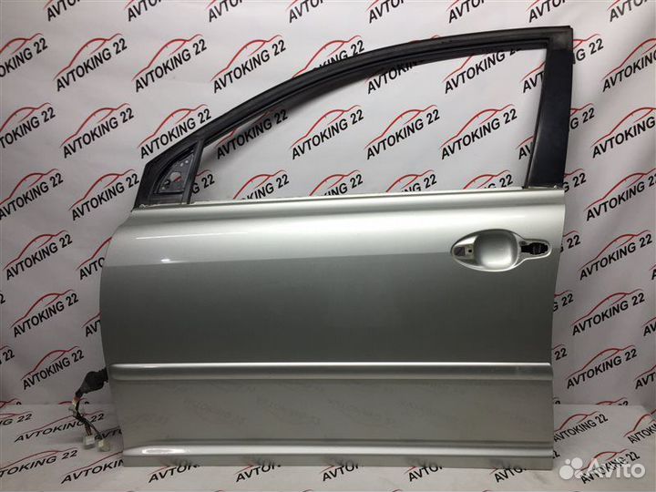 Дверь боковая передняя левая Toyota Avensis AZT250