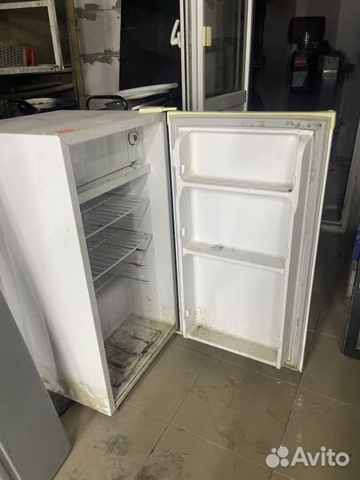 Холодильник маленький