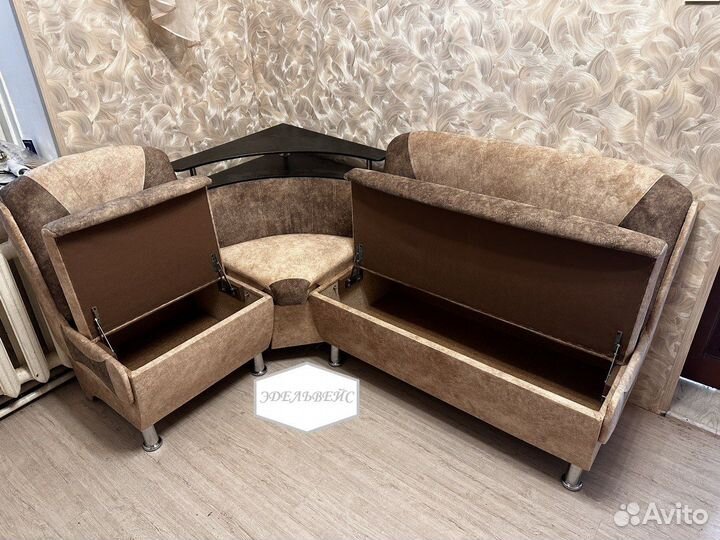 Кухонный уголок в наличии под индивидуальный заказ