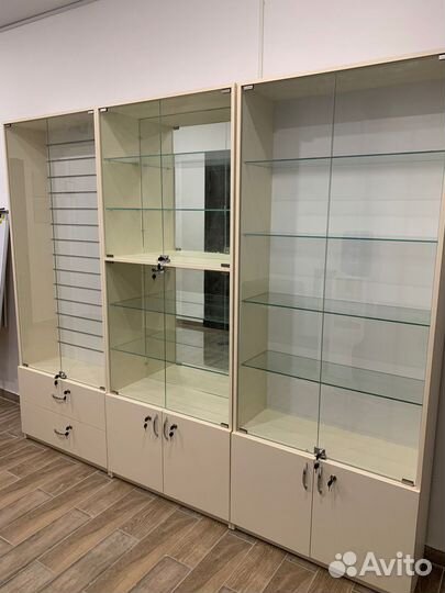 Торговые витрины прилавки стеклянные
