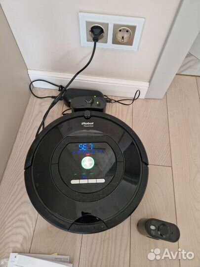 Робот пылесос Irobot Roomba 700 series