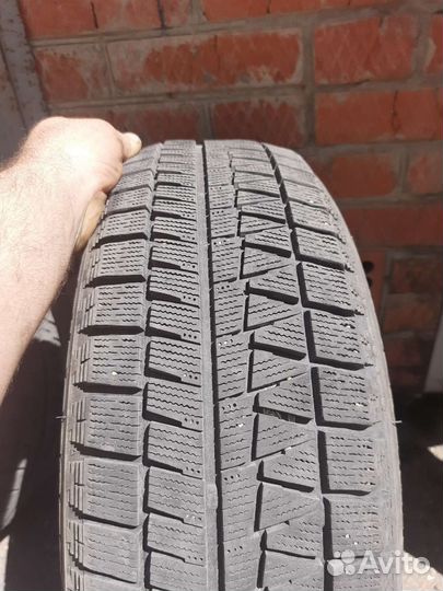 Bridgestone Blizzak Revo GZ 185/60 R15 84S