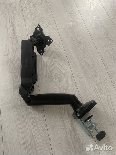 Кронштейн для монитора на стол