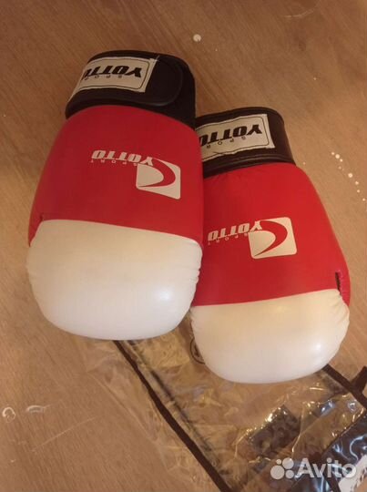 Боксерские перчатки 12 oz кожа