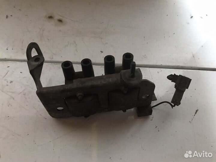 Катушка зажигания,модуль зажигания Kia Rio 1. 00-0