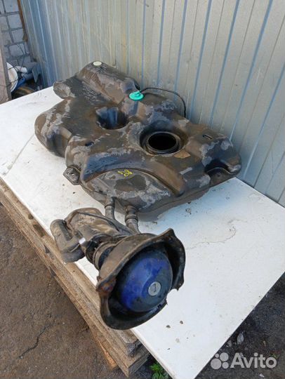 Бак топливный Renault Logan седан K7JA710 2006