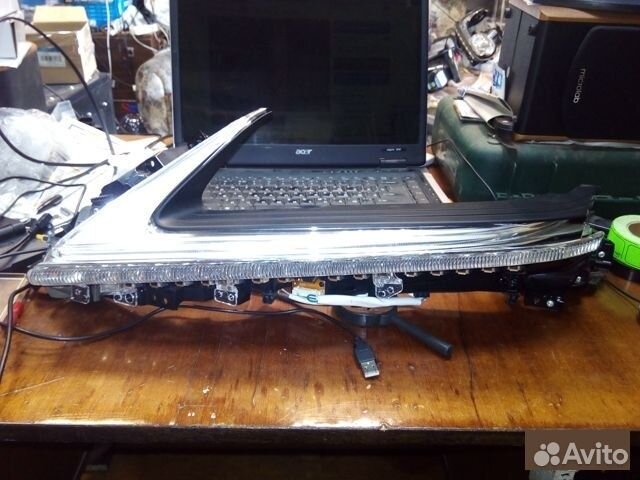 Поворотник лев. Lexus LX570