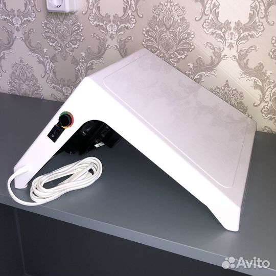 Пылесос для маникюра MAX ultimate 7