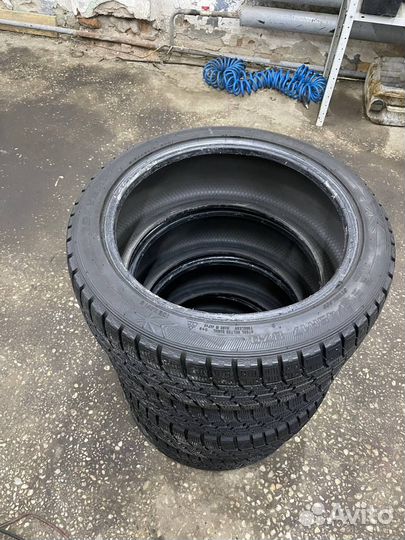Goodyear Ice Navi 6 215/45 R17