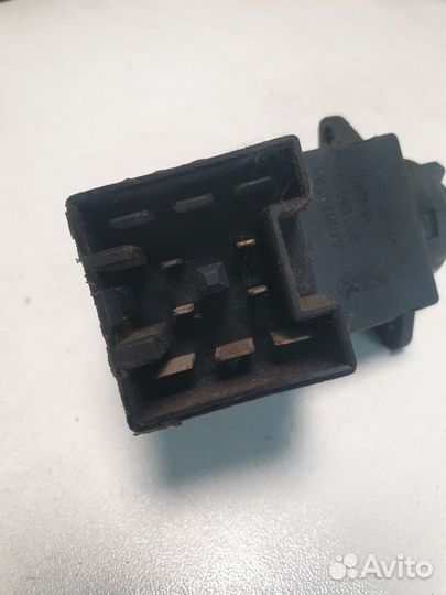 Контактная группа замка зажигания LHS New Yorker