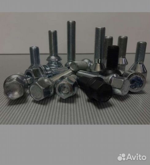 Болты для колес,гайки.Колесный крепеж