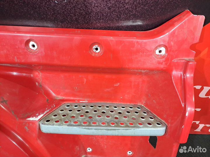 Корпус подножек правый Man TGA, Man TGX