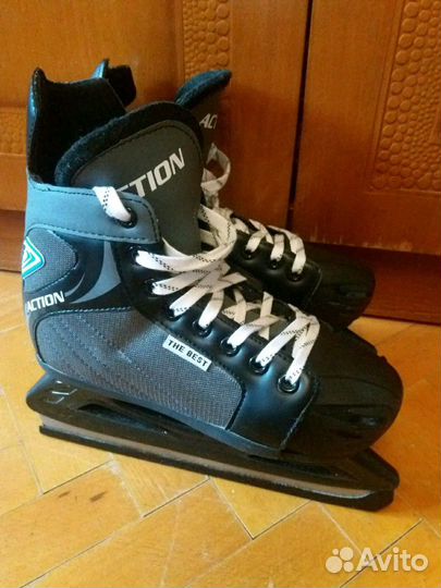 Хоккейные коньки