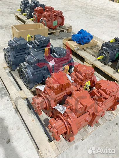 Гидравлический насос Hitachi 9151416 HPV050