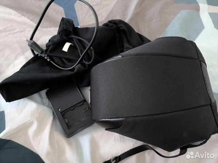 Sony Alpha dslr-A290 DT 18-55mm f/3.5-5.6 SAM