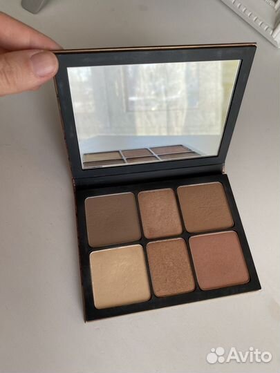Палетка для контуринга лица smashbox cali contour