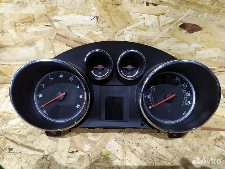 Приборка Опель Астра J