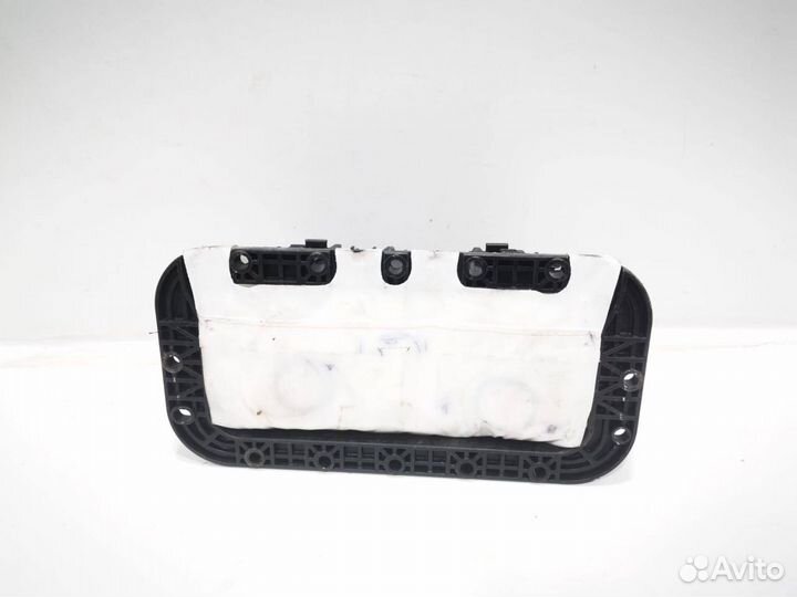 Подушка безопасности переднего пассажира BMW X3