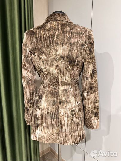 Полупальто утепленное женское 44-46 новое