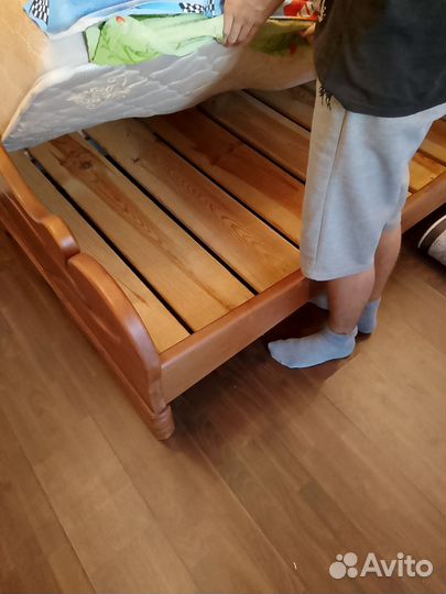 Кровать 120х200 бу без матраса