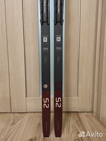 Лыжи беговые коньковые atomic PRO S2
