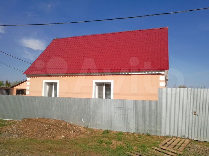 Дом 56 м² на участке 6 сот.