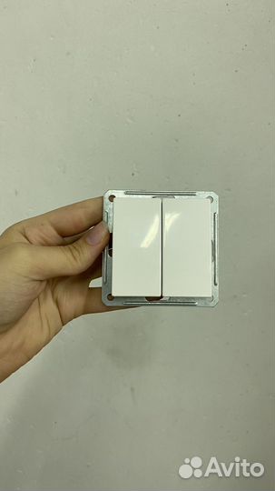 Розетка и рамка Schneider Electric W59 новая