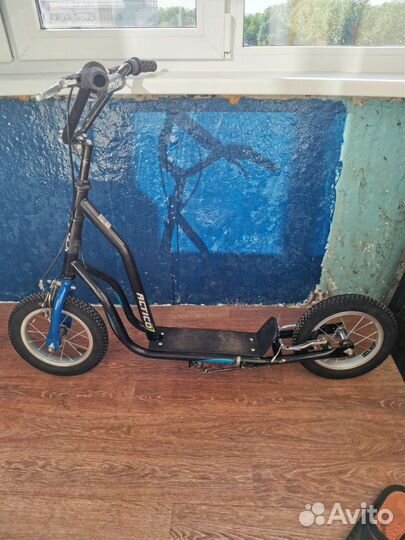 Самокат с надувными колесами
