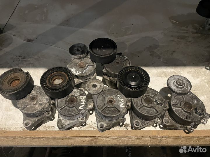 Натяжитель ремня BMW с мотора m52