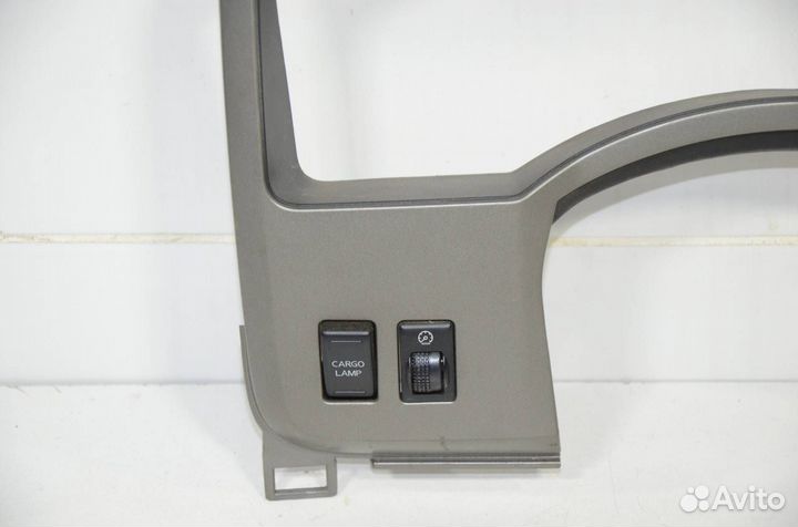 Накладка панели приборов Nissan Titan A60 5.6 2006