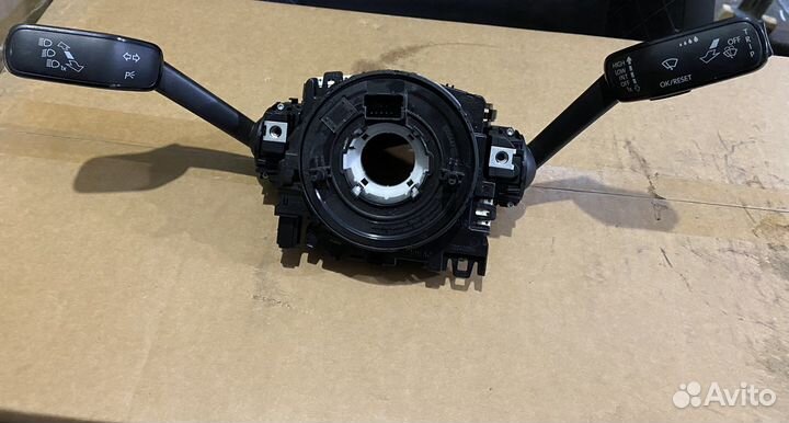 Skoda Octavia Подрулевой переключатель