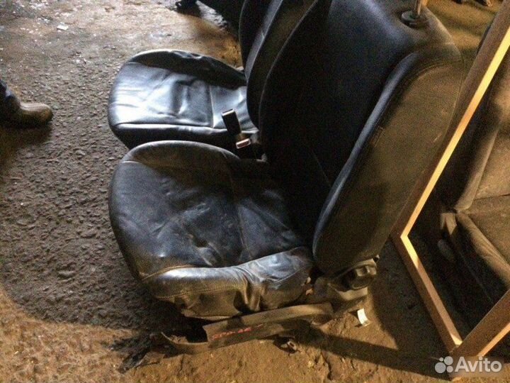 Пара сидений кожа Kia Sportage 2