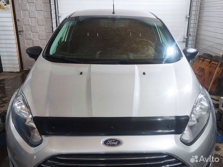 Лобовое стекло Ford Fiesta VI (2008)