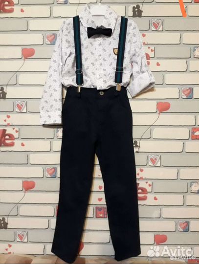 Костюм на мальчика рубашка, брюки, бабочка