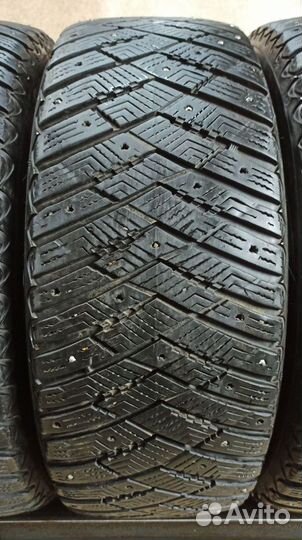 Goodyear UltraGrip Ice Arctic SUV 225/55 R18 112V