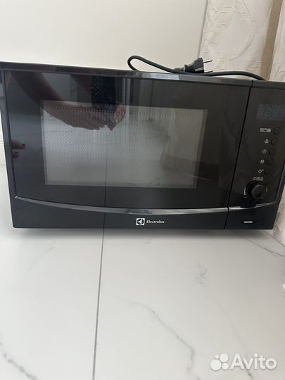 Микроволновая печь electrolux