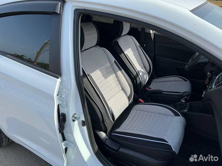 Авточехлы универсальные полный комплект