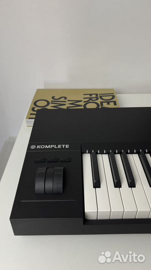 Native instruments komplete kontrol s88 mk2