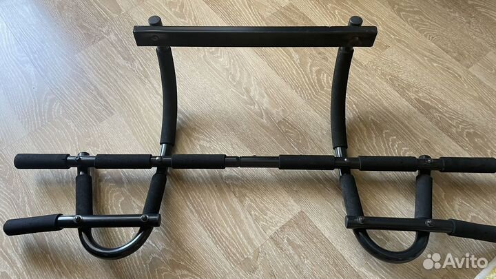 Турник в дверной проем tourneo