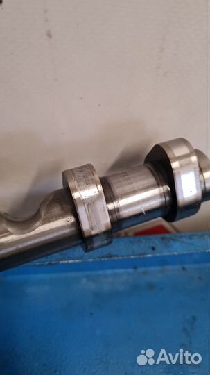 Распределительный вал 1,8 Турбо tfsi