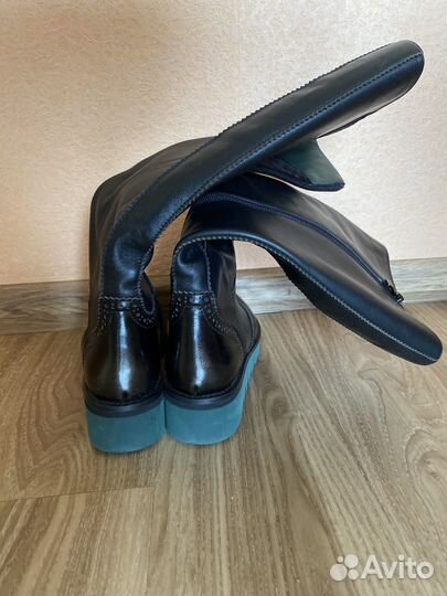 Vitacci сапоги кожаные новые