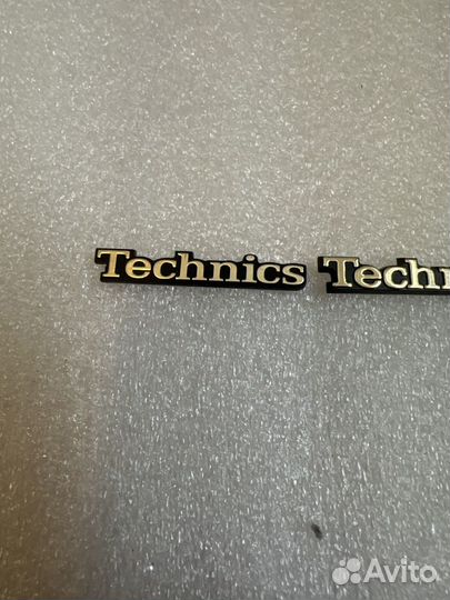 Шильдики Technics 41мм оригинал