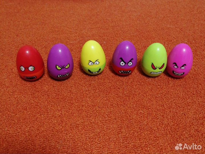 Яйца треснутые из дикси