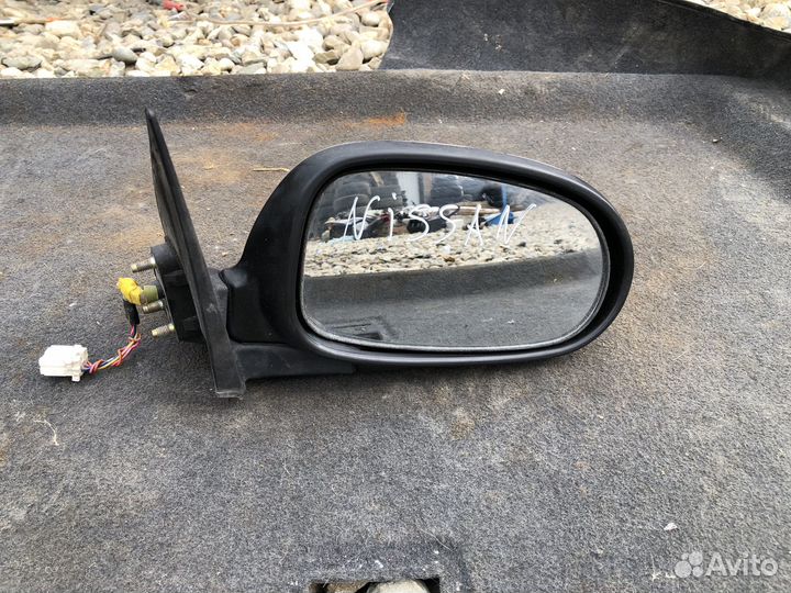 Зеркало правое Nissan cefiro a33