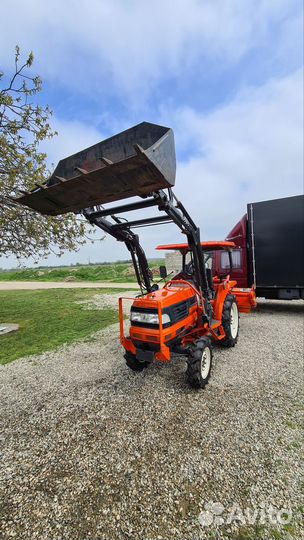 Мини-трактор Kubota GL201, 2004