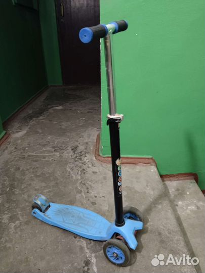 Самокат детский трехколесный